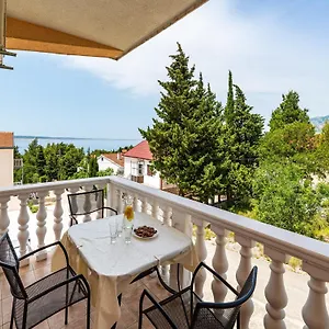 Gostinjska kuća Prkacin, Starigrad Paklenica
